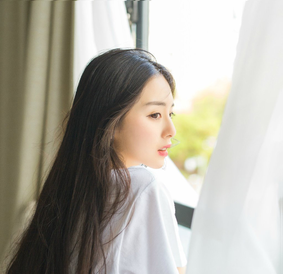 “江夏烽火，不好！”陈到厉声喝道：“响号！”